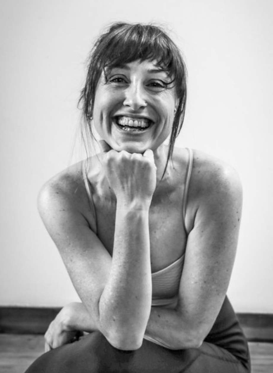 anna-picazo-yoga